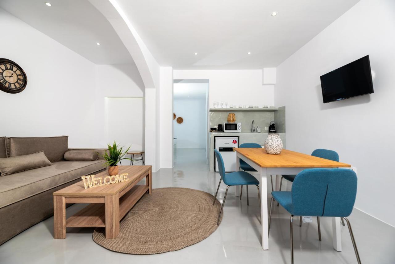 Aerenia Luxury suites Karterados  Extérieur photo