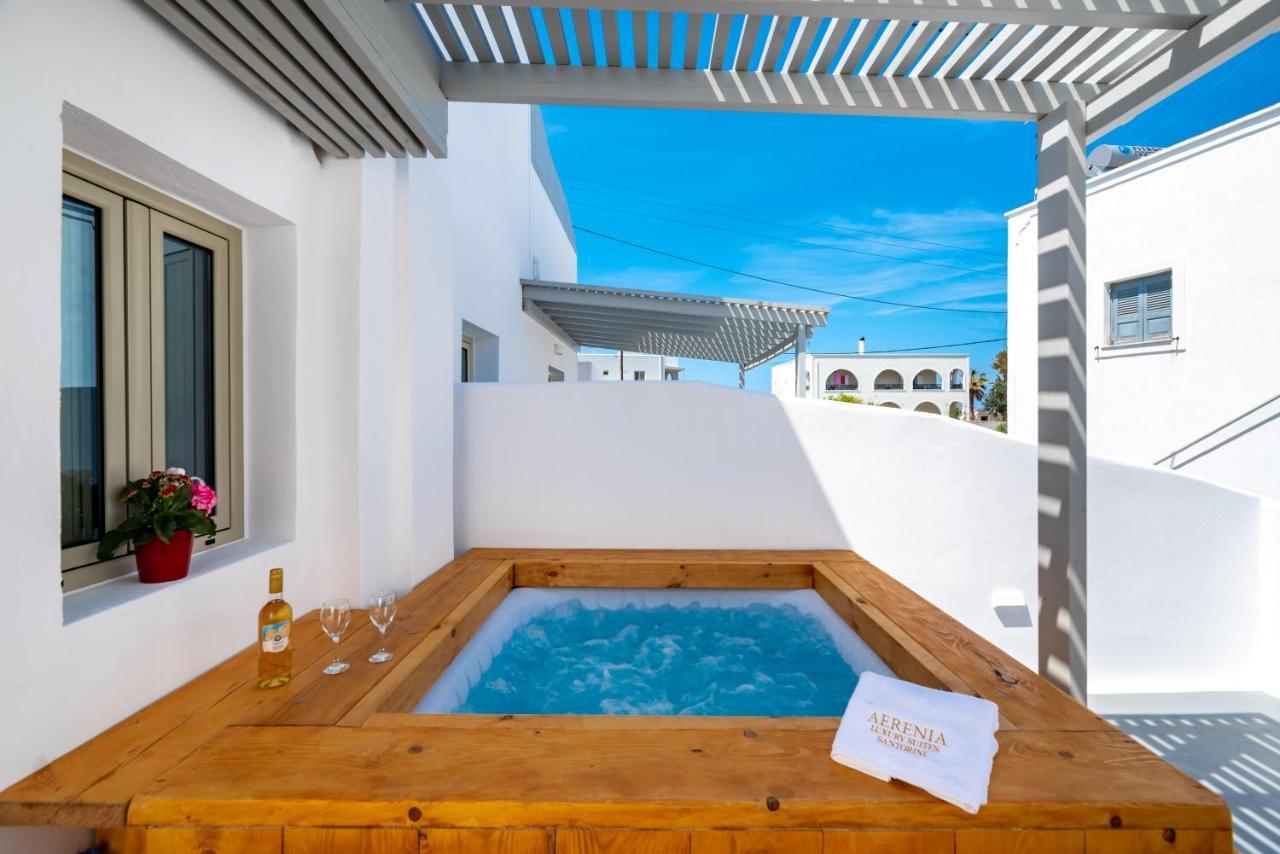 Aerenia Luxury suites Karterados  Extérieur photo
