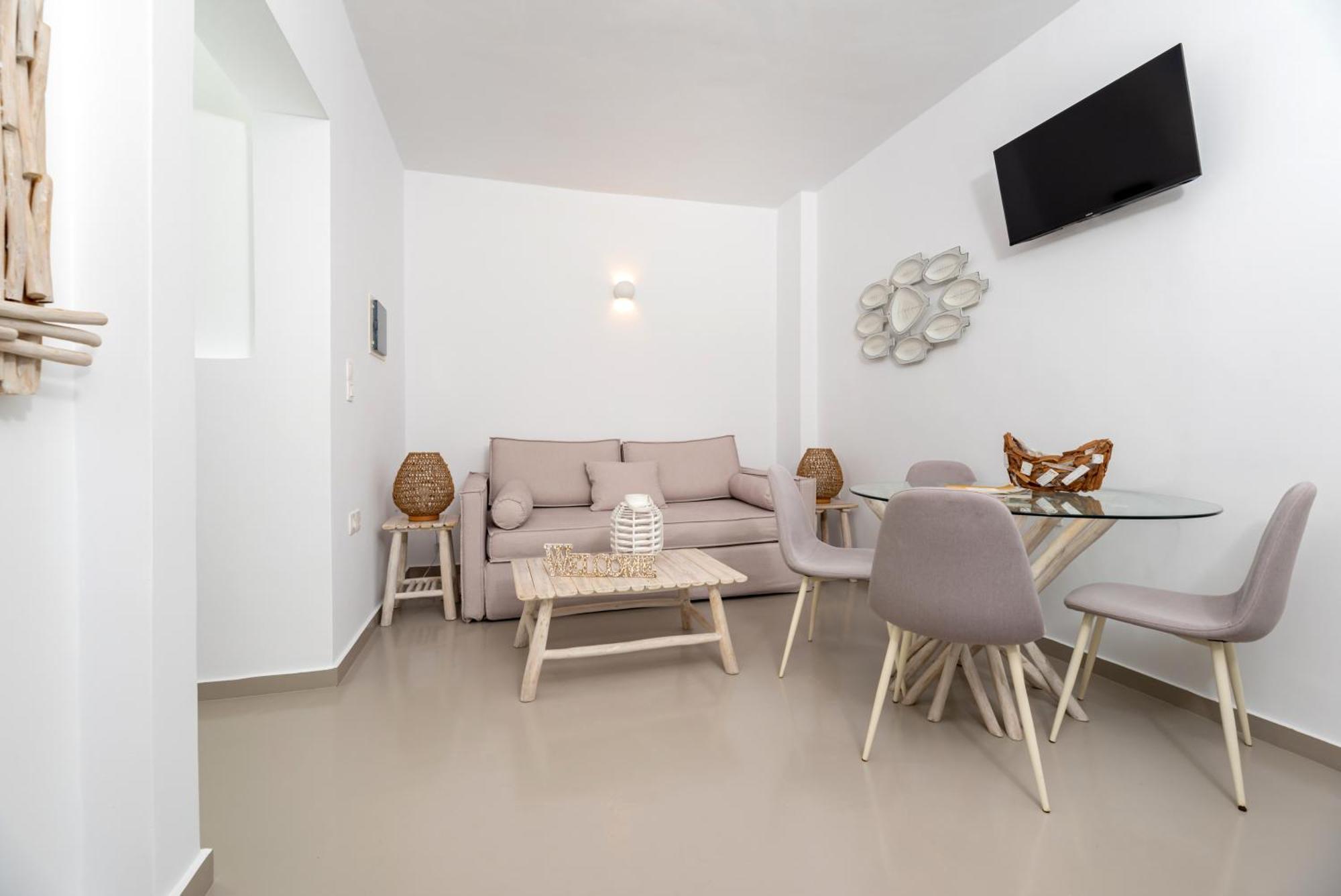 Aerenia Luxury suites Karterados  Extérieur photo